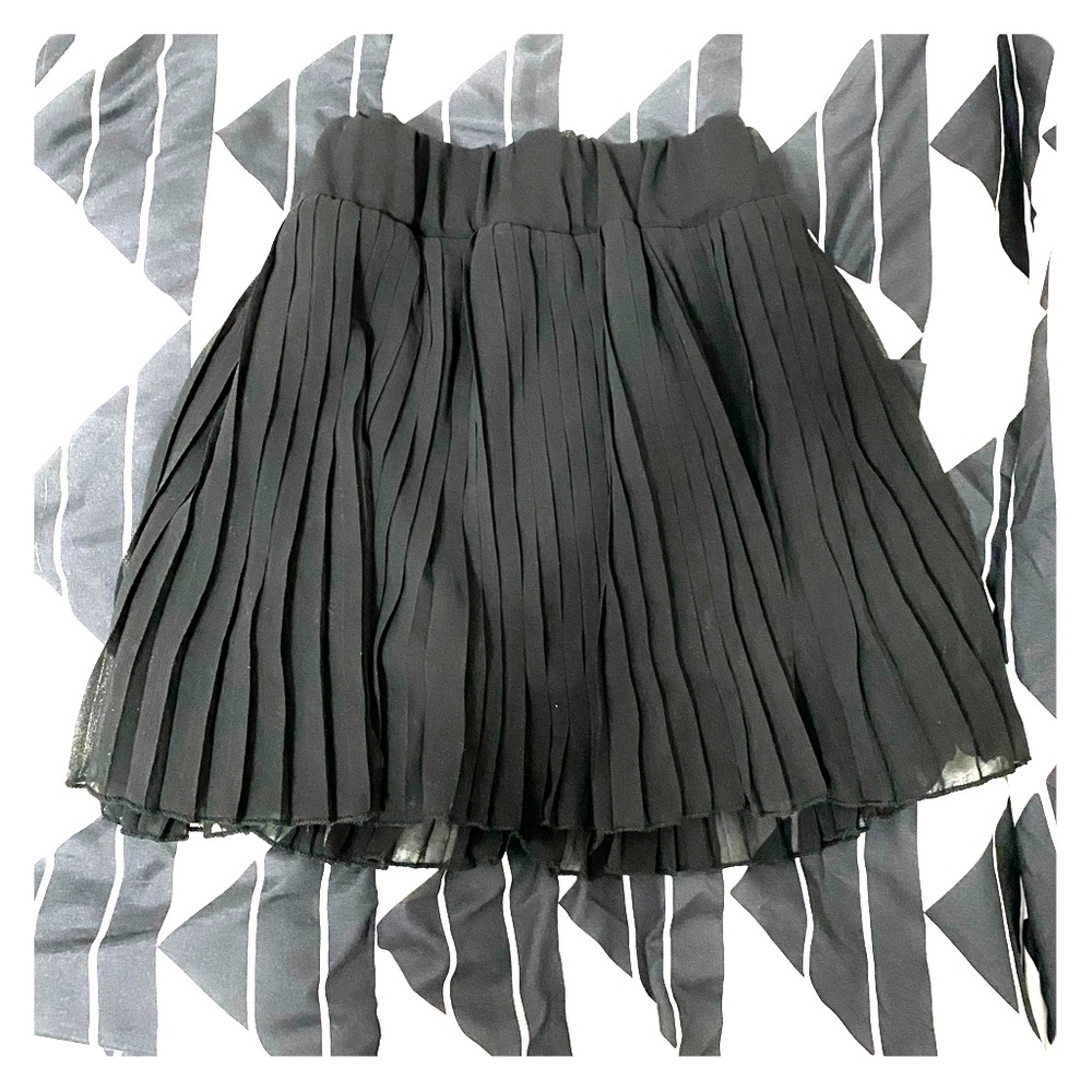 Fleeced Mesh Skirt